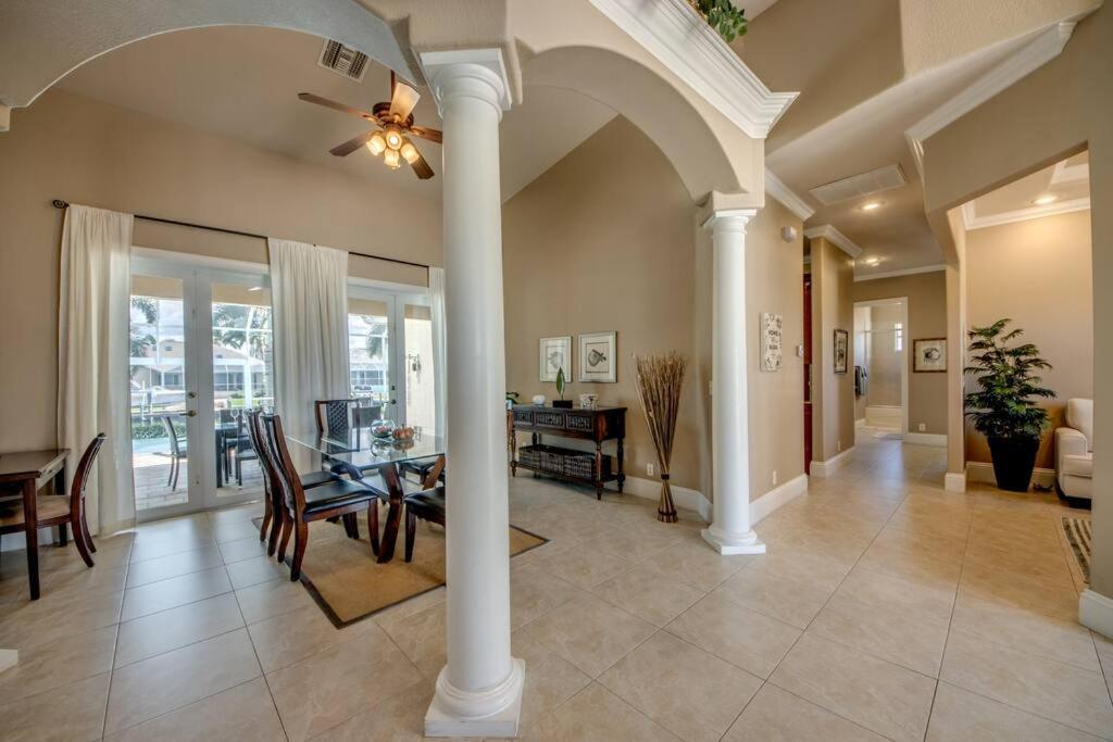 Villa Martinique By Coralvilla Cape Coral Extérieur photo